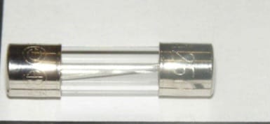 FUSIBLE EN VERRE 5A 5X20MM 250V COURBE C